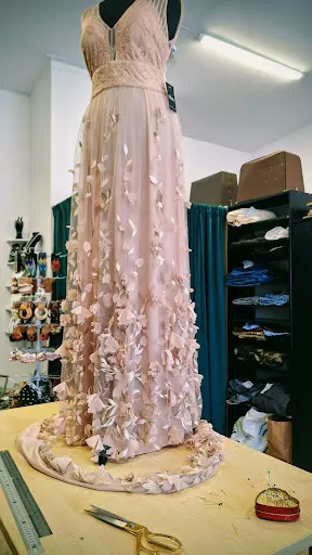 Pracownia Natalii. Poprawki krawieckie.